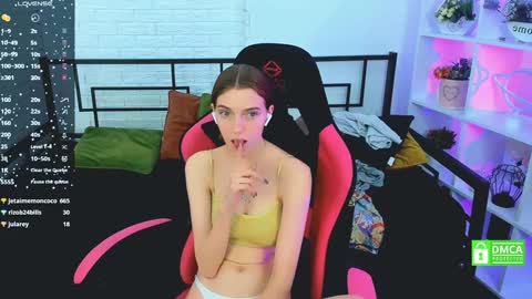 Snapshot of ollistiw chatting on 01/27/25, 12:26 Olli and Stiw online show from 01/27/25, 12:26