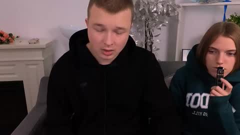 Snapshot of ollistiw chatting on 10/13/25, 08:14 Olli and Stiw online show from 10/13/25, 08:14