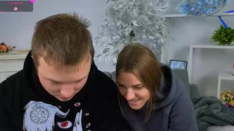 Snapshot of ollistiw chatting on 11/10/25, 08:35 Olli and Stiw online show from 11/10/25, 08:35