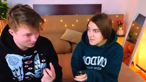 Olli and Stiw online show from 04/11/26, 07:45
