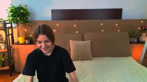Olli and Stiw online show from 05/02/26, 07:35