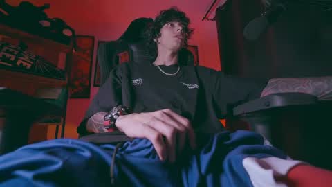     online show from 03/18/26, 02:26