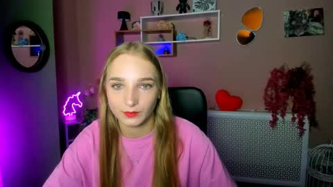 Snapshot of ollivia_dream chatting on 05/11/26, 05:57 Ollivia online show from 05/11/26, 05:57