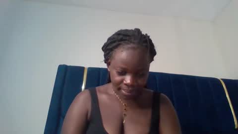 Snapshot of ollleina chatting on 03/16/26, 10:52 ollleina online show from 03/16/26, 10:52