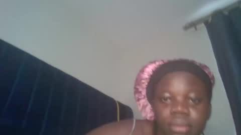 Snapshot of ollleina chatting on 03/20/26, 09:36 ollleina online show from 03/20/26, 09:36