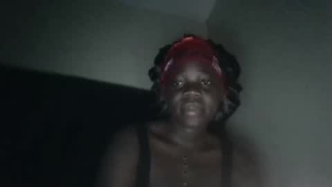 Snapshot of ollleina chatting on 04/13/26, 10:26 ollleina online show from 04/13/26, 10:26