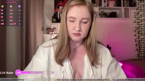 Snapshot of ollydoll chatting on 07/18/26, 09:18 OllyDoll online show from 07/18/26, 09:18