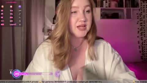 Snapshot of ollydoll chatting on 07/25/26, 07:33 OllyDoll online show from 07/25/26, 07:33