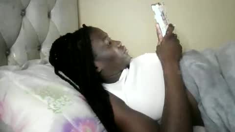 olwami4 online show from 05/20/26, 02:29