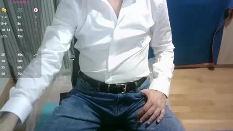 Snapshot of omar87ram chatting on 02/20/26, 04:07 Omar online show from 02/20/26, 04:07