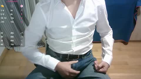 Snapshot of omar87ram chatting on 02/27/26, 03:45 Omar online show from 02/27/26, 03:45