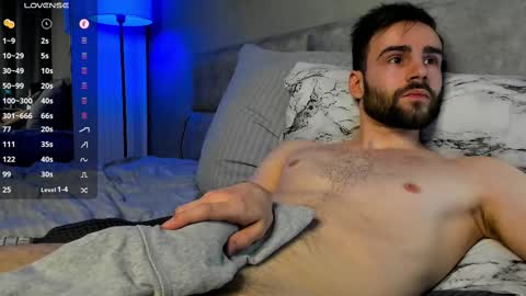 Snapshot of omgronnyy chatting on 02/12/25, 03:29 Mark cut 7.5 inches online show from 02/12/25, 03:29