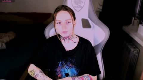 Snapshot of on_yxxx chatting on 12/04/24, 04:16 on_yxxx online show from 12/04/24, 04:16