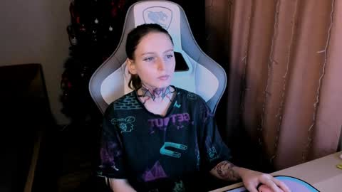 Snapshot of on_yxxx chatting on 01/20/25, 09:01 on_yxxx online show from 01/20/25, 09:01