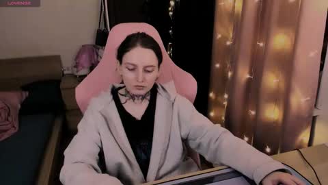 on_yxxx online show from 03/27/26, 08:08