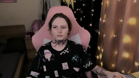 on_yxxx online show from 04/14/26, 08:37