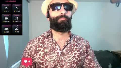 Snapshot of ona_nisme chatting on 02/19/25, 04:44 ona nisme online show from 02/19/25, 04:44