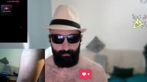 Snapshot of ona_nisme chatting on 09/10/25, 05:46 ona nisme online show from 09/10/25, 05:46