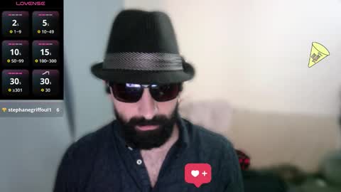 Snapshot of ona_nisme chatting on 10/12/25, 05:01 ona nisme online show from 10/12/25, 05:01