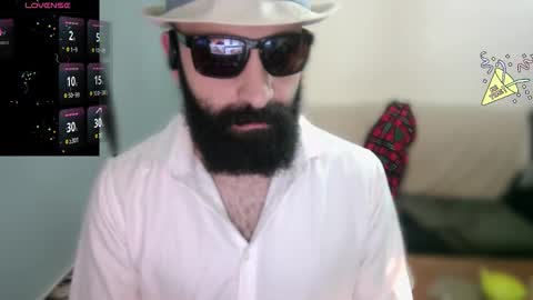 Snapshot of ona_nisme chatting on 12/01/25, 05:23 ona nisme online show from 12/01/25, 05:23