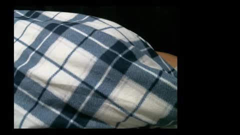 Snapshot of onanii21 chatting on 10/23/25, 01:16 onanii21 online show from 10/23/25, 01:16