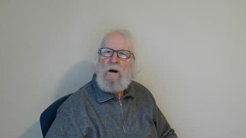 Snapshot of onanister chatting on 01/19/25, 07:57 Somewhere over the rainbow online show from 01/19/25, 07:57