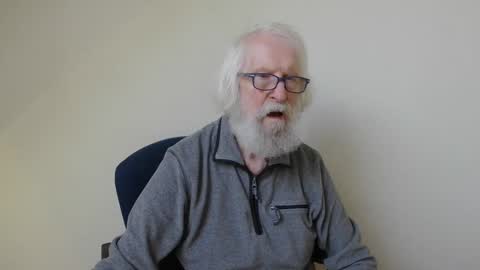 Snapshot of onanister chatting on 03/08/25, 07:38 Somewhere over the rainbow online show from 03/08/25, 07:38