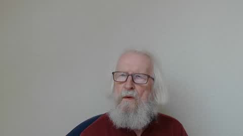 Snapshot of onanister chatting on 10/20/25, 01:33 Somewhere over the rainbow online show from 10/20/25, 01:33