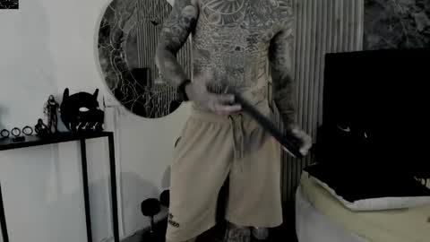     ... online show from 05/11/26, 08:06
