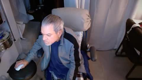 ondoko1234 online show from 12/02/25, 06:58