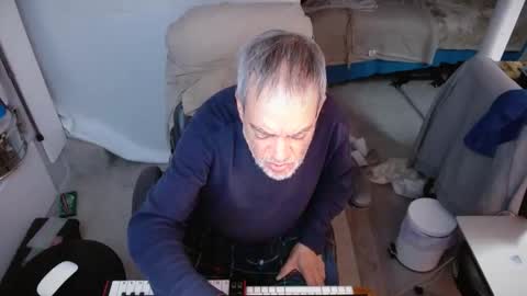 ondoko1234 online show from 02/01/26, 03:21