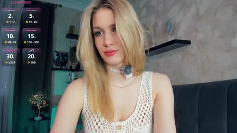 Ana online show from 12/19/25, 07:26