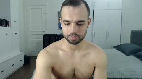 onebestlover online show from 06/01/26, 08:16