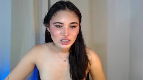 Snapshot of onegreattransdiva chatting on 09/13/25, 05:18 Goddess Rhiane online show from 09/13/25, 05:18