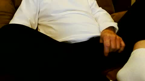 Butch online show from 11/27/25, 02:57