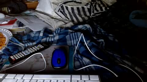 Snapshot of onemattu chatting on 02/22/25, 07:12 Mattu online show from 02/22/25, 07:12