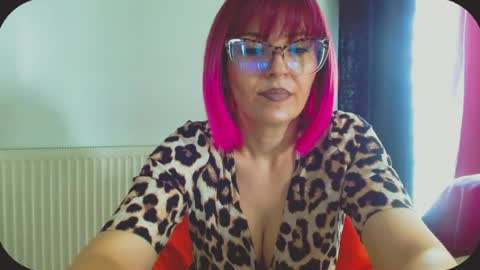 Snapshot of onemoreblonde chatting on 07/12/26, 10:39 Nicol online show from 07/12/26, 10:39