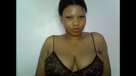 Snapshot of oneofdbestchubbygaloncb chatting on 04/21/26, 02:15 oneofdbestchubbygaloncb online show from 04/21/26, 02:15