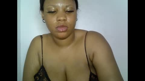 Snapshot of oneofdbestchubbygaloncb chatting on 04/21/26, 02:51 oneofdbestchubbygaloncb online show from 04/21/26, 02:51