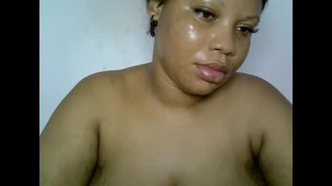 Snapshot of oneofdbestchubbygaloncb chatting on 04/23/26, 02:24 oneofdbestchubbygaloncb online show from 04/23/26, 02:24