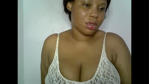 Snapshot of oneofdbestchubbygaloncb chatting on 04/25/26, 06:38 oneofdbestchubbygaloncb online show from 04/25/26, 06:38