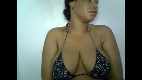 Snapshot of oneofdbestchubbygaloncb chatting on 05/01/26, 04:11 oneofdbestchubbygaloncb online show from 05/01/26, 04:11
