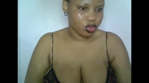Snapshot of oneofdbestchubbygaloncb chatting on 05/16/26, 03:44 oneofdbestchubbygaloncb online show from 05/16/26, 03:44