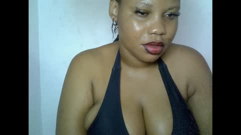 Snapshot of oneofdbestchubbygaloncb chatting on 05/25/26, 04:02 oneofdbestchubbygaloncb online show from 05/25/26, 04:02