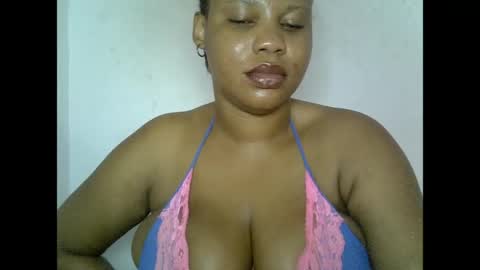 Snapshot of oneofdbestchubbygaloncb chatting on 05/28/26, 04:59 oneofdbestchubbygaloncb online show from 05/28/26, 04:59