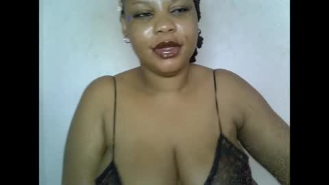 Snapshot of oneofdbestchubbygaloncb chatting on 06/05/26, 06:52 oneofdbestchubbygaloncb online show from 06/05/26, 06:52