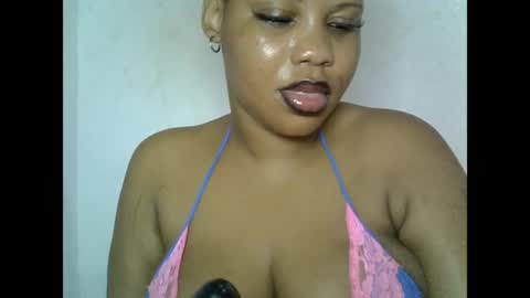Snapshot of oneofdbestchubbygaloncb chatting on 06/07/26, 02:59 oneofdbestchubbygaloncb online show from 06/07/26, 02:59
