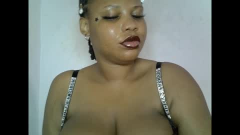 Snapshot of oneofdbestchubbygaloncb chatting on 06/07/26, 03:05 oneofdbestchubbygaloncb online show from 06/07/26, 03:05