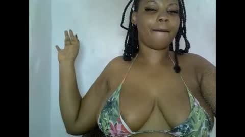 Snapshot of oneofdbestchubbygaloncb chatting on 06/21/26, 05:59 oneofdbestchubbygaloncb online show from 06/21/26, 05:59