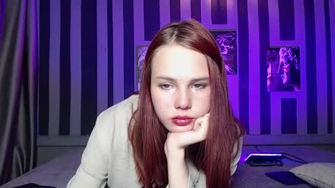 onessandra online show from 10/01/25, 05:24